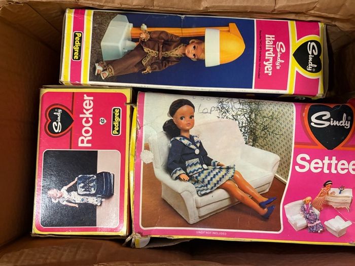 Sindy Dolls Furniture