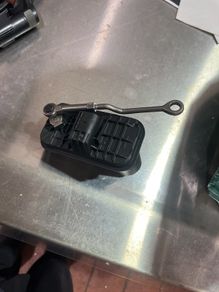 VW turbo Actuator