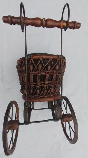 Vintage 1920s Doll Carriage