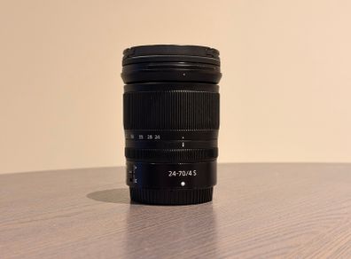 Nikon Nikkor 24-70mm f4 S