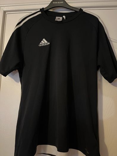 Black Adidas T Shirt size Medium