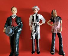 Dolls house dolls /Resin figurines 1:12