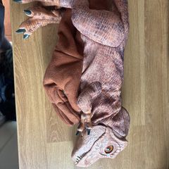 dinosaur (sfx wow stuff)