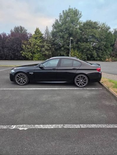 2016 Bmw 5-series (read add)