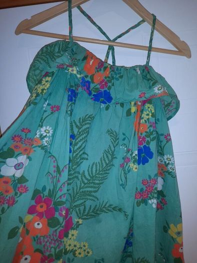 girls stunning dress