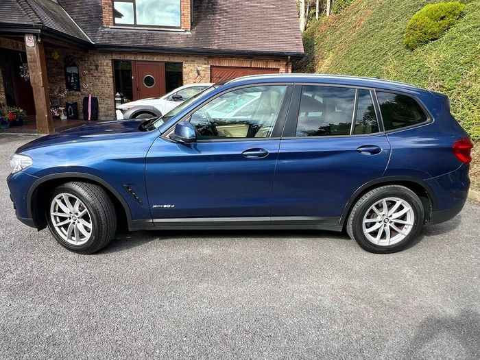 BMW x3 x-drive