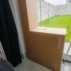 Samsung HW-Q800D Premium Soundbar System with Wireless Subwoofer.