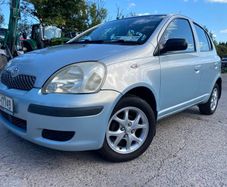 Toyota Yaris 2004