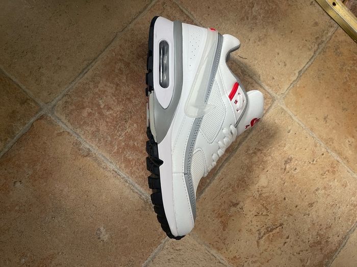nike trainers
