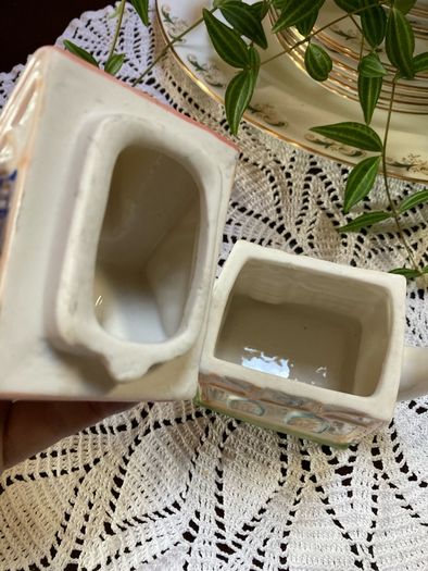 Collectable tea pot