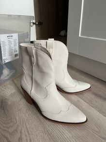 Boots Stradivarius brand new