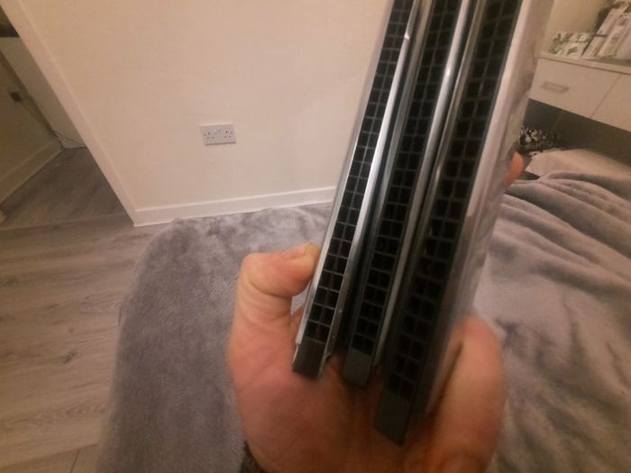 3x Harmonicas