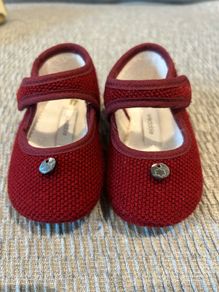 Baby girl shoes Burgundy Wedoble