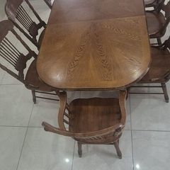 Dining Table and 8 chairs