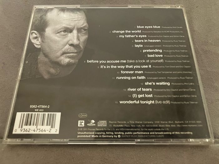 clapton chronicles  -  the best of eric clapton       CD