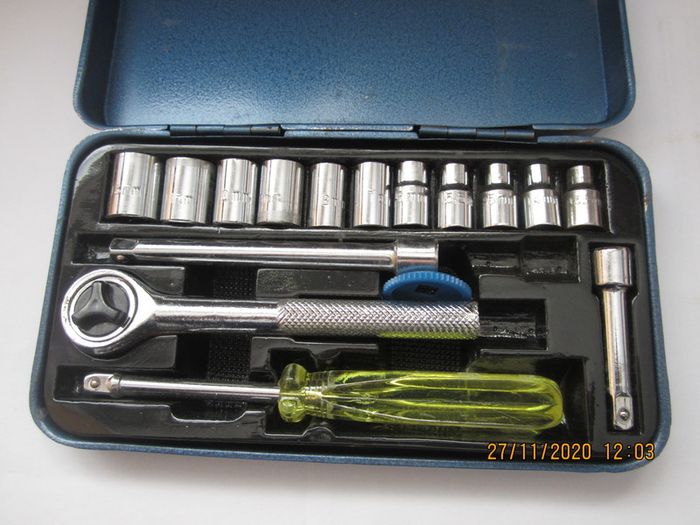 Ratchet Socket & Screwbit Set