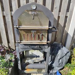 Pizza oven