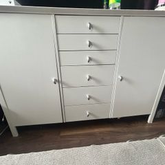 drawers white