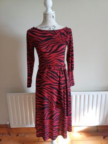 BNWOT Size 8 Coast Red and Black Dress