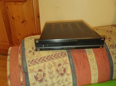 Parasound z amp v3