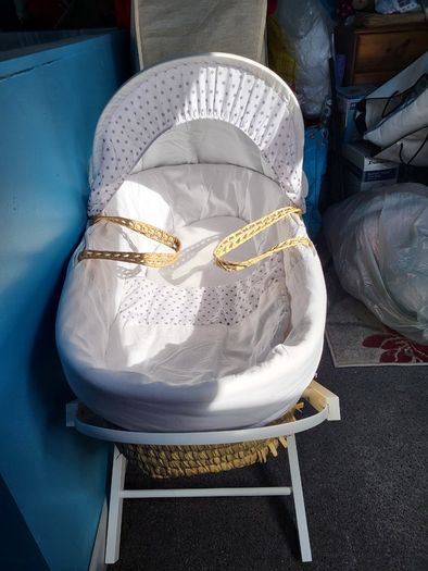 Moses Basinet