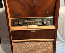 Mid Century PYE Radiogram
