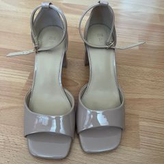 ladies sandals