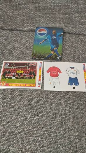 Manchester United Football Cards / Topps Total Football Stickers