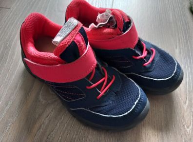 Quechua hiking shoes EU 28 UK9.9C