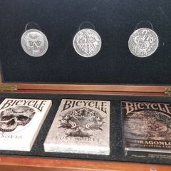 Bicyce card box set with coins LIMITED EDITION