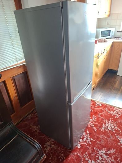 Beko fridge freezer frost free
