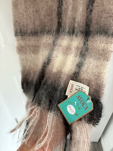 woman scarf