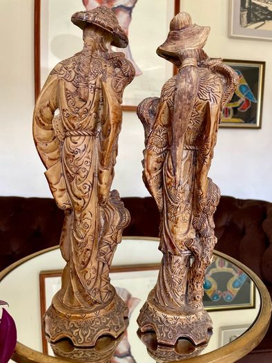 Vintage Oriental Resin Sculptured Figures Traditional Attire 1970s
