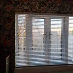 Venetian Blinds White