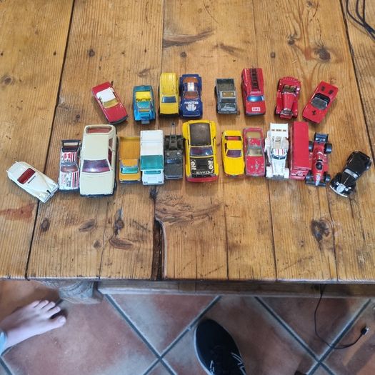 Lot of corgi matchbox cars
