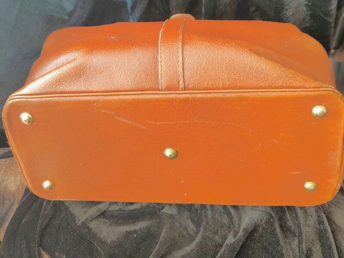 De  Boissy vintage leather Gladstone doctor bag