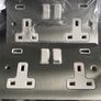 sockets with usb Image 5