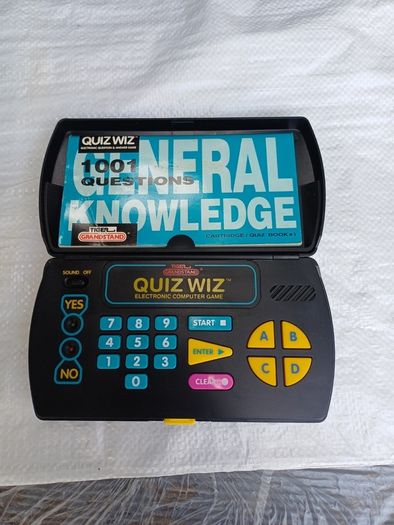 Vintage Tiger Grandstand Quiz Wiz Electronic Game (1993)