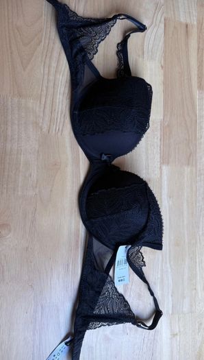 BNWT Darjeeling bra 32D