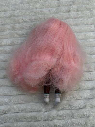 Na! Na! Na! Surprise Lila Lamb Teens Fashion Doll  aprox. 11" Used Please see photos