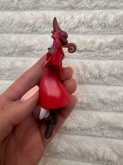 Disney Sleeping Beauty Owl As Prince Phillip aprox. 10.5 cm. Used Please see photos