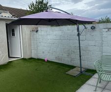 large umbrella / parasol