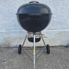 Weber 57cm Charcoal BBQ