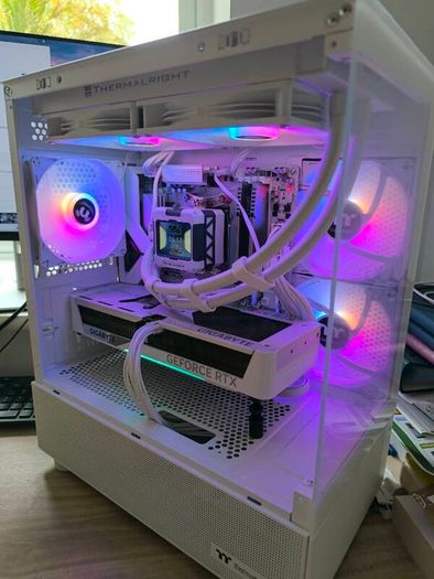 New Gaming Pc, 7800x3d, Rtx 5070, 32gb Ddr5, 1tb Ssd