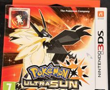 Pokemon Ultra Sun (CIB Fan Edition) - UK Version - Nintendo 3DS 2017
