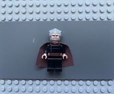 lego star wars sw0224 Count Dooku minifigure- Light Bluish Gray Swept Back Hair, Reddish Brown Cape, Large Eyes