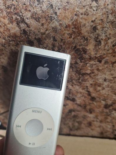 Apple Ipods A1421 Touch 5th Gen A1199 Nano 2nd Gen For Parts Repair