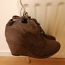 Women's Boot's NEW SIZE 6 Image 6