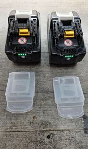 2x Makita 9ah batteries