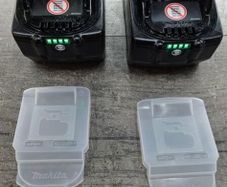 2x Makita 9ah batteries